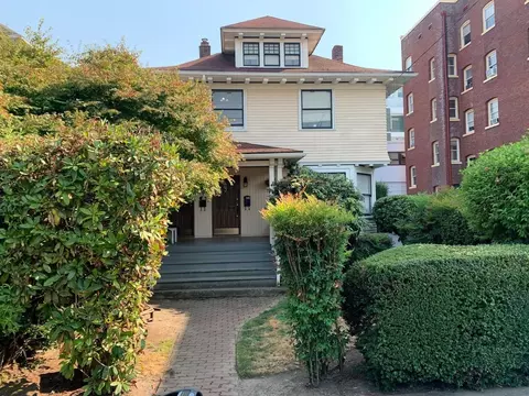 530 NW 23rd Ave, Portland, OR 97210