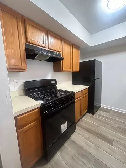 4007 Aspen St, Philadelphia, PA 19104