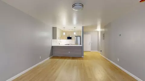 351 Lester Ave, Oakland, CA 94606
