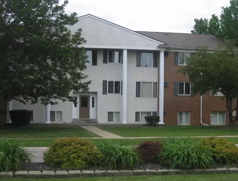 5216 Perry Rd, Grand Blanc, MI 48439