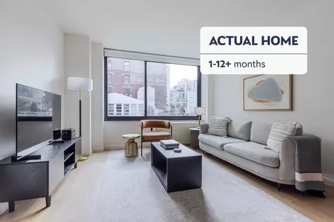 180 W 20th St, New York, NY 10011