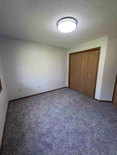 4534 4532 4534 4536 Douglas Ave, Des Moines, IA 50310 photo 12