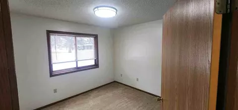 4534 4536 Douglas Ave #4532-4534, Des Moines, IA 50310 photo 5