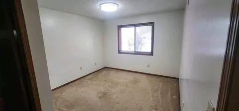 4534 4536 Douglas Ave #4532-4534, Des Moines, IA 50310 photo 3