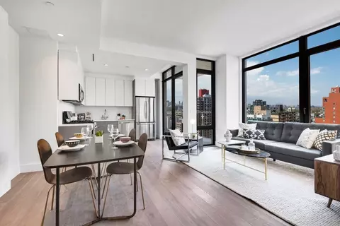 42-10 27th St, New York, NY 11101