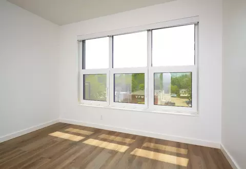 430 W State St, Ithaca, NY 14850 photo 6