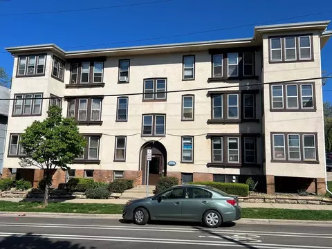 916 E Gorham St, Madison, WI 53703