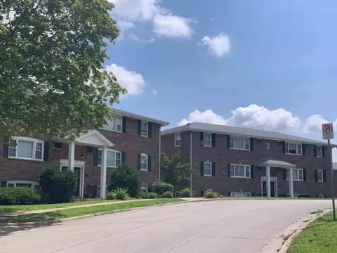 520 S Church St, Decatur, IL 62522