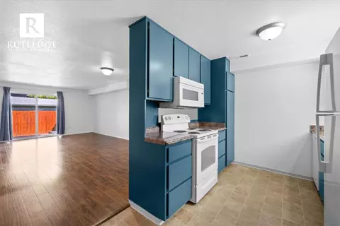 A-d, Medford, OR 97504