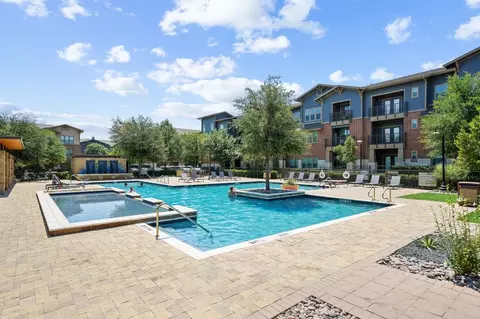 2001 Park Hill Dr, Fort Worth, TX 76110 photo 34
