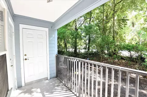 610 SW 11th Ln, Gainesville, FL 32601