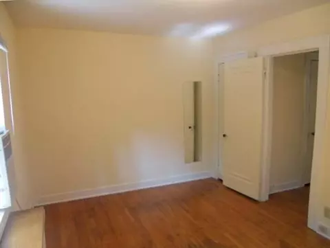 604 W Nevada St, Urbana, IL 61801