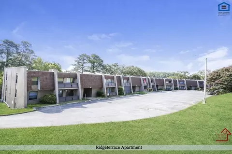915 S Seminole Dr, East Ridge, TN 37412