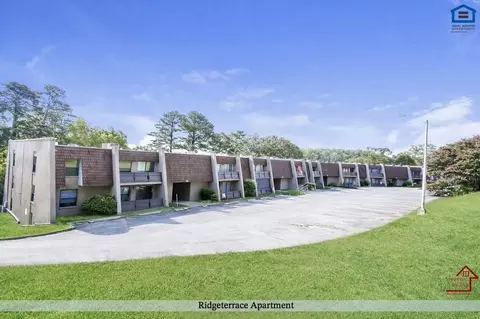 915 S Seminole Dr, East Ridge, TN 37412