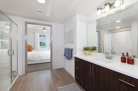 318 W Wilson Ave, Glendale, CA 91203 photo 25