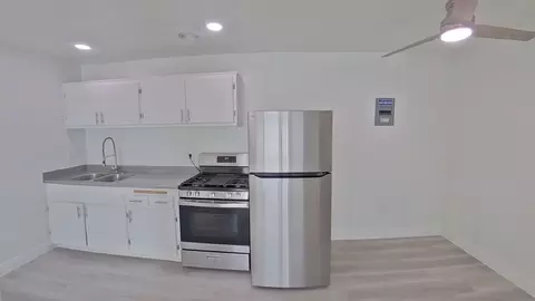 9081 Cerritos Ave, Anaheim, CA 92804