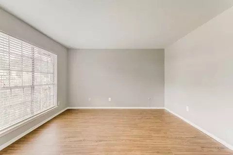 2200 W Lowden St, Fort Worth, TX 76110