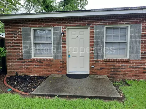 307309 Lyles St, Cayce, SC 29033