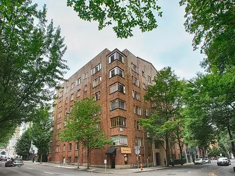 1431 SW Park Ave, Portland, OR 97201