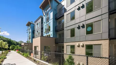 13800 Newcastle Golf Club Rd, Newcastle, WA 98059 photo 6