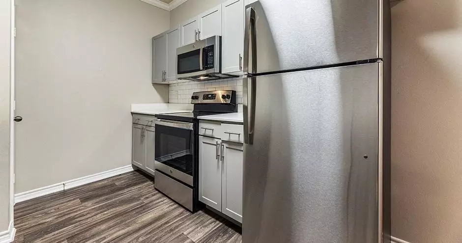 1601 Towne Crossing Blvd, Mansfield, TX 76063 photo 3