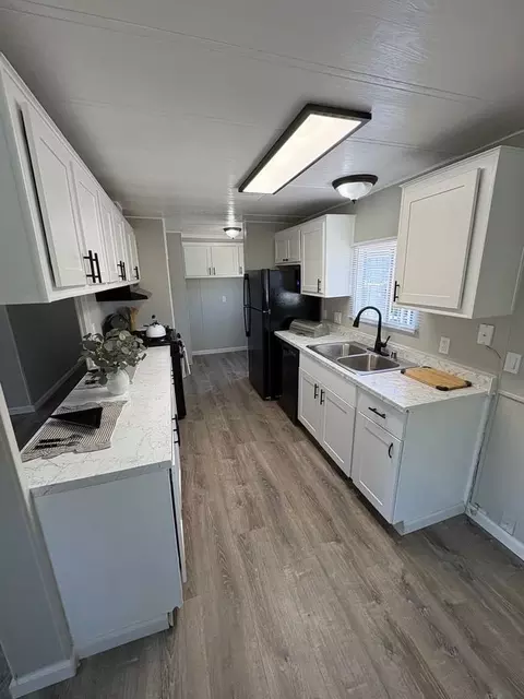 954 Henderson Ave, Sunnyvale, CA 94086