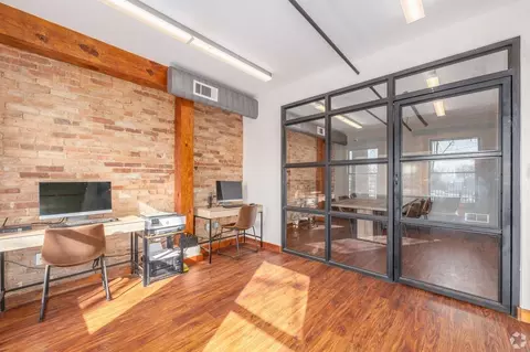 580 E Broad St, Athens, GA 30601