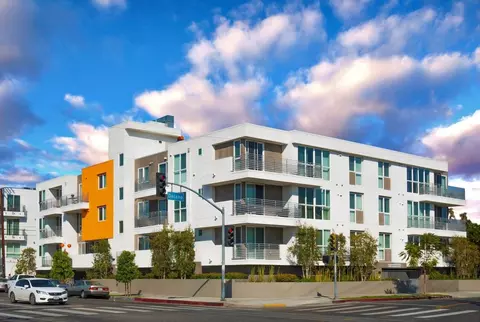 6200 Kester Ave, Los Angeles, CA 91411