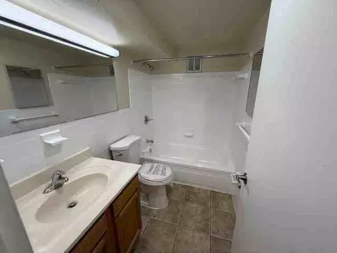 816 Easley St, Silver Spring, MD 20910 photo 33