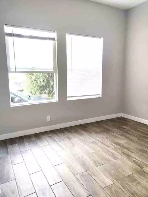 901 N Arrowhead Ave, San Bernardino, CA 92410