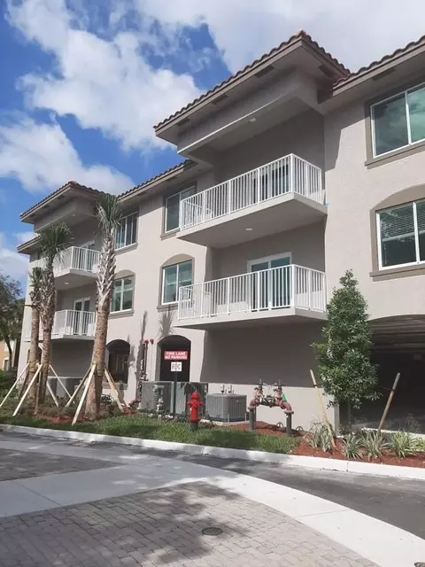11701 Royal Palm Blvd, Coral Springs, FL 33065