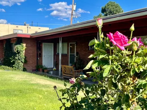 1428 Vassar Dr NE, Albuquerque, NM 87106