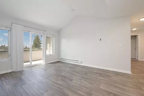11222 11244 Greenwood Ave N, Seattle, WA 98133