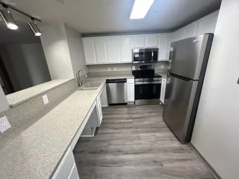 2116 Leavenworth St, Omaha, NE 68102