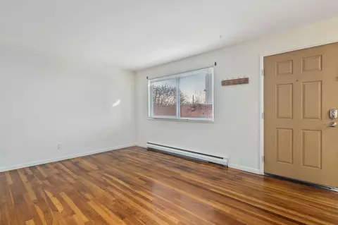 3612 Whitman Ave N, Seattle, WA 98103