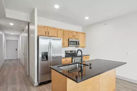1800 Marinas Edge Way #STE 100, Louisville, KY 40206
