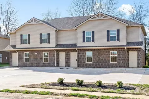 1008 Glenkirk Dr, Clarksville, TN 37042