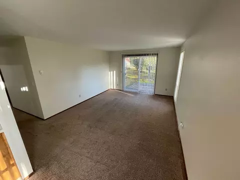 1115 Liberty Cir S, Salem, OR 97306 photo 7