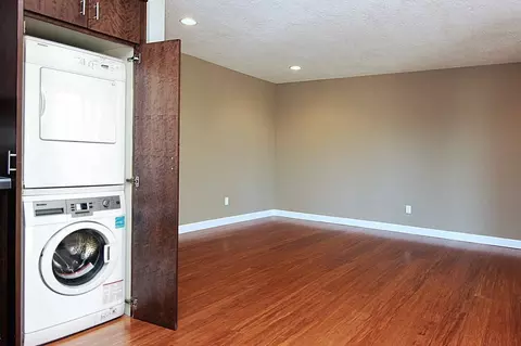 3611 SW Baird St, Portland, OR 97219