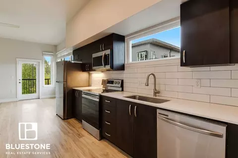 20711 SE Stark St, Gresham, OR 97030 photo 6