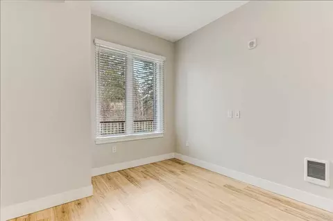 20711 SE Stark St, Gresham, OR 97030 photo 35