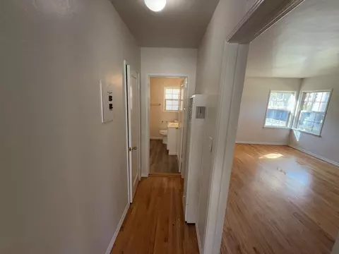 1233 N Hollywood Way, Burbank, CA 91505 photo 6