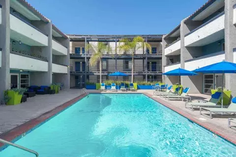 611 N Howard St, Glendale, CA 91206 photo 5