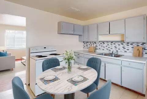 1033 Louisiana Blvd SE, Albuquerque, NM 87108