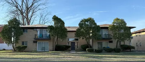5911 W 25th St, Speedway, IN 46224