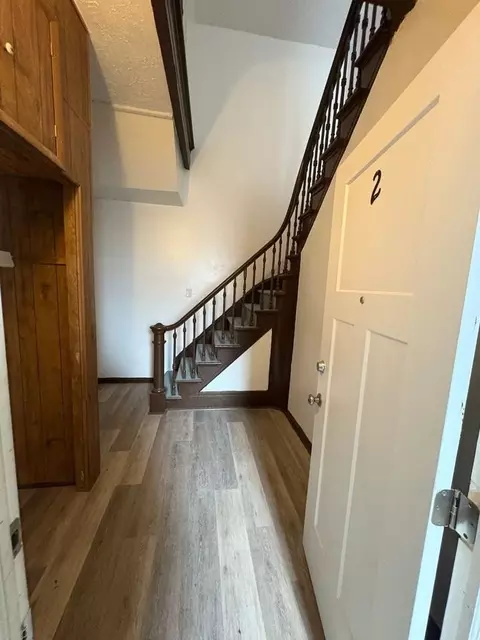 118 College Pl, Ypsilanti, MI 48197