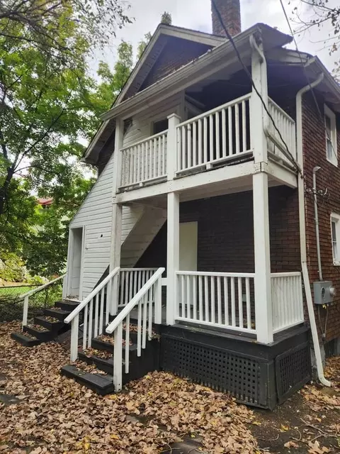 2186 E 89th St, Cleveland, OH 44106