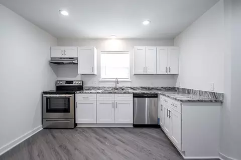 21 Towne Park Ct, Little Rock, AR 72227