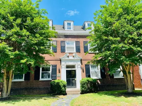 2614 Grove Ave, Richmond, VA 23220
