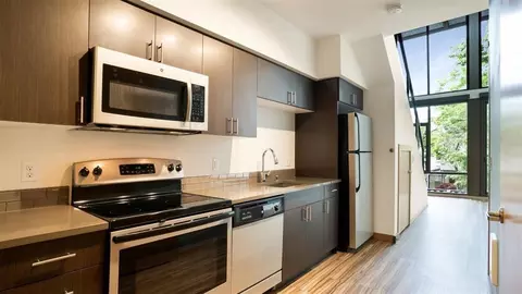 5020 California Ave SW, Seattle, WA 98136 photo 3